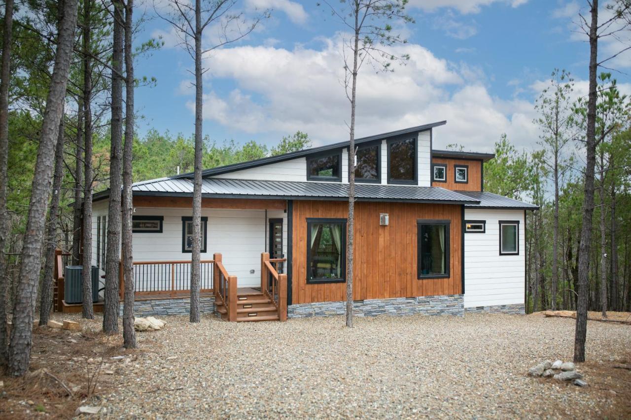 New Luxury Cabin, Hot Tub, Forest Views,Hotel Style Amenities Broken Bow Exterior photo